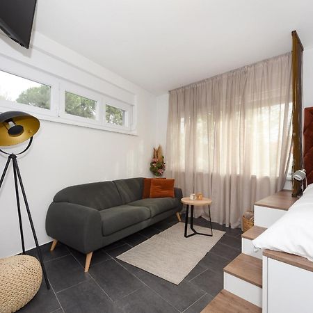 Feel Good Apartment & Studio Zadar Bagian luar foto