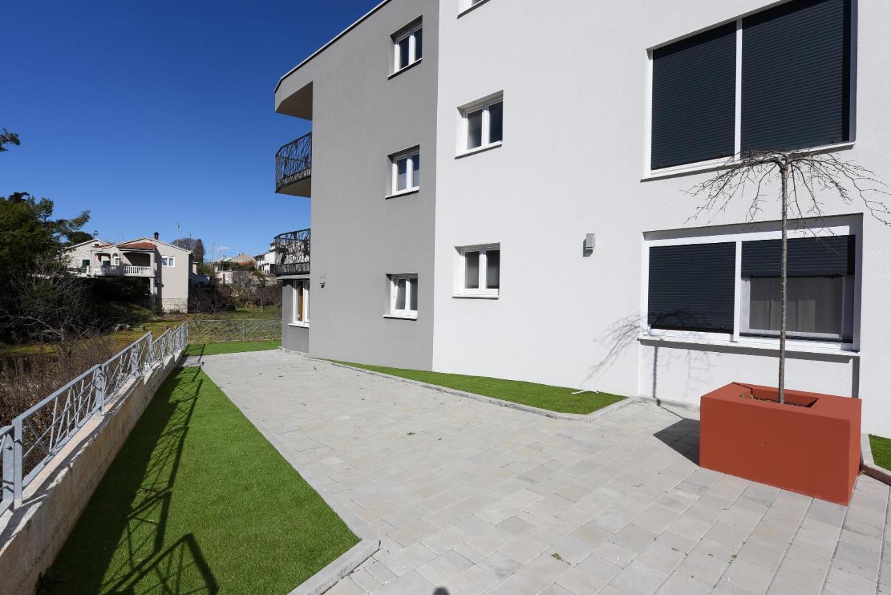 Feel Good Apartment & Studio Zadar Bagian luar foto