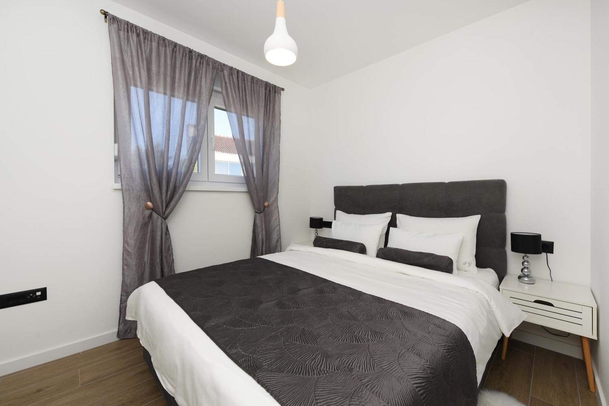 Feel Good Apartment & Studio Zadar Bagian luar foto